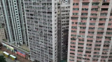 Hong Kong - 1 Temmuz 2024: Quarry Bay 'de Konutlar