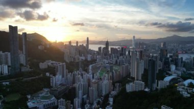 HONG KONG - 13 Temmuz 2024: Mutlu Vadi 'nin Hong Kong' daki havadan manzarası