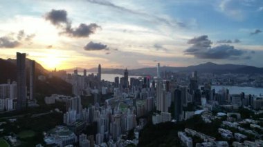 HONG KONG - 13 Temmuz 2024: Mutlu Vadi 'nin Hong Kong' daki havadan manzarası