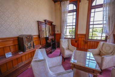 17 Mayıs 2024 'te Yanagawa Ohana' daki Batı Biçimli Mücevher 'in iç mekanı.