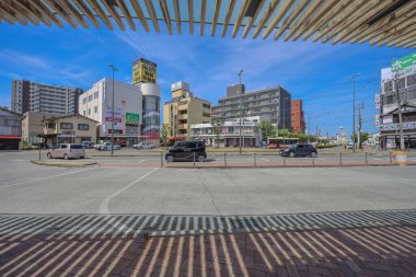 17 Mayıs 2024 modern tasarım Nishitetsu Yanagawa İstasyonu