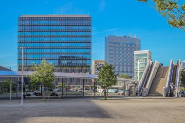 Kumamoto Meydanı, Kumamoto İstasyonu, Japonya 17 Mayıs 2024