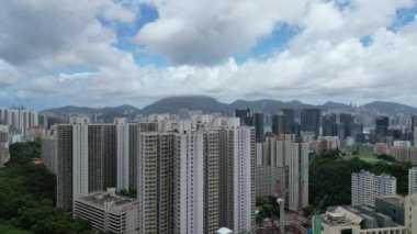 Hong Kong - 20 Temmuz 2024 Sau Mau Ping Kwun Tong gündüz görüşü