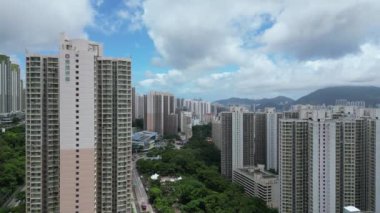 Hong Kong - 20 Temmuz 2024 Sau Mau Ping Kwun Tong gündüz görüşü