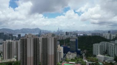 Hong Kong - 20 Temmuz 2024 Sau Mau Ping Kwun Tong gündüz görüşü