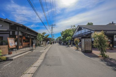 15 Mayıs 2024 Yufuincho Caddesi, Nagasaki Kırsal Bölgesi 'nde Büyüleyici Yürüyüşler