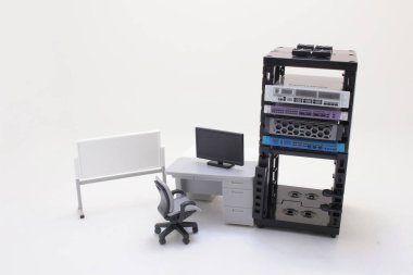 Sunucu testi yapıldı. Sunucular odada test ediliyor.