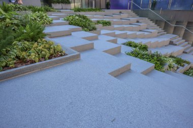 Kowloon, 3 Ağustos 2024 Kare Piramitler Bahçesi