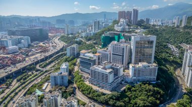 Kowloon, HK 3-2021. İnşaat grubu, Prenses Margaret Hastanesi.