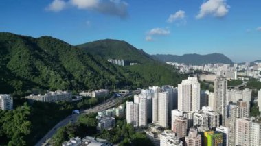 Hong Kong - 3 Ağustos 2024: Cheung Sha Wan, Hong Kong yerleşim bölgesi 