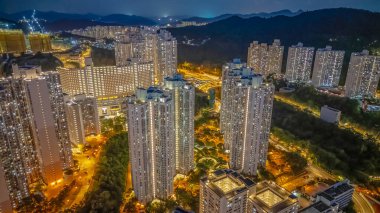 Sau Mau Ping Kwun bölgesinde 2 Ağustos 2024 mimari kamu konutları