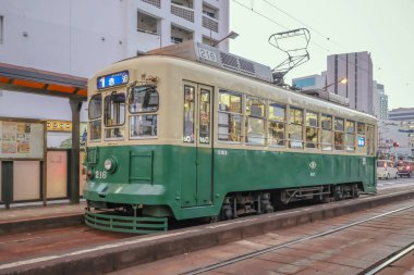 13 Mayıs 2024 Nagasaki Elektrik Tramvayı, şehrin birçok ana gösterisine kolay erişim sağlar.