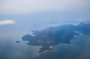 Dağ zirvesinin doğal manzarası 18 Mayıs 2024