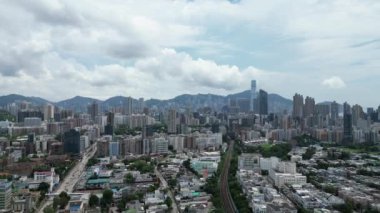 Hong Kong - 22 Ağustos 2024: Şehir silueti Kowloon Tong, HK