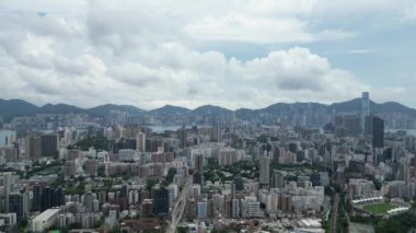 Hong Kong - 22 Ağustos 2024: Şehir silueti Kowloon Tong, HK