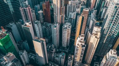 Hong Kong 'da Wan Chai' de bir gökdelen.