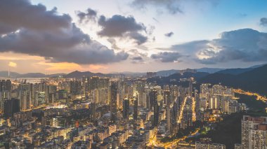 Sham Shui Po 'da kavşak, Hong Kong 30 Ağustos 2024