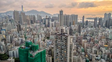 Sham Shui Po 'da kavşak, Hong Kong 30 Ağustos 2024