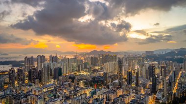 Sham Shui Po 'da kavşak, Hong Kong 30 Ağustos 2024