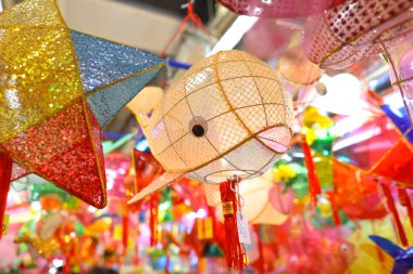 Kağıt fener, Tai Ku pazarında dükkan, hk 31 Ağustos 2024