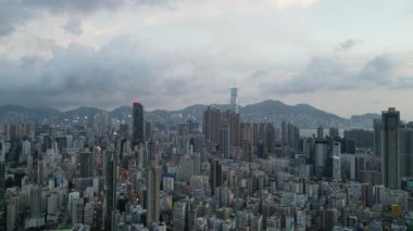Hong Kong - 24 Ağustos 2024: Mong Kok, Hong Kong 'daki modern binalar 