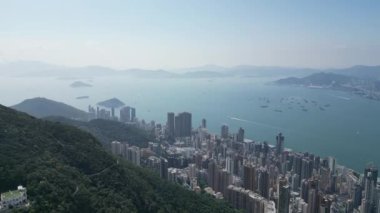 Hong Kong - 24 Ağustos 2024: Sheung Wan 'daki gökdelenlerin hava görüntüsü