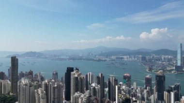 Hong Kong - 24 Ağustos 2024: Sheung Wan 'daki gökdelenlerin hava görüntüsü