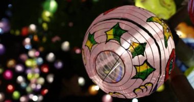 Hong Kong - 13 Eylül 2024: Mavi Saray 'da Fenerlerle Sonbahar Festivali