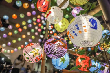 Sonbahar ortası Festivali, 13 Eylül 2024 Mavi Saray Fenerleri, hk.