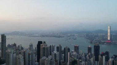 Hong Kong - 26 Eylül 2024: Merkezi ve Batı Bölgesi Majestic Skyline, HK 