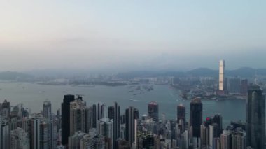 Hong Kong - 26 Eylül 2024: Merkezi ve Batı Bölgesi Majestic Skyline, HK 