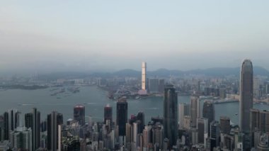 Hong Kong - 26 Eylül 2024: Merkezi ve Batı Bölgesi Majestic Skyline, HK 