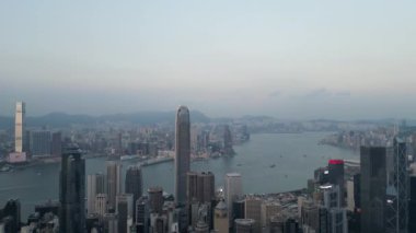 Hong Kong - 26 Eylül 2024: Merkezi ve Batı Bölgesi Majestic Skyline, HK 