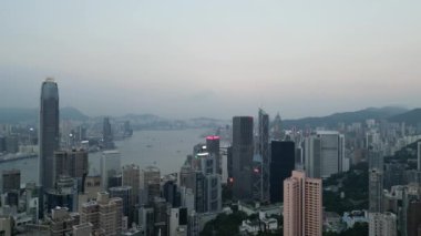 Hong Kong - 26 Eylül 2024: Merkezi ve Batı Bölgesi Majestic Skyline, HK 