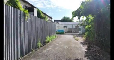 Hong Kong - 18 Eylül 2024: Büyüleyici Köy Hayatı Kwu Tung Tsuen, HK