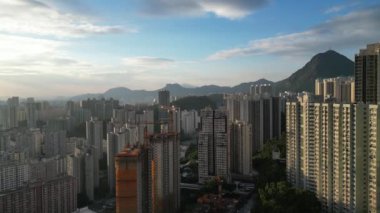 Hong Kong - 5 Ekim 2024: Hong Kong Sau Mau Ping Malikanesinde Günlük Yaşam