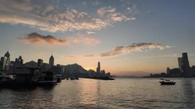 Hong Kong - 13 Ekim 2024: HK 'deki Causeway Körfezi Tayfun Sığınağı' nda Serene Views