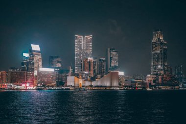 Hong Kong gecesi, Tsim Sha Tsui 17 Ekim 2024