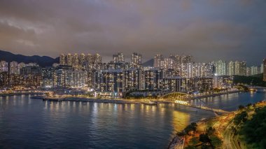 Tseung Kwan O Night, Hong Kong 'da canlı bir akşam 20 Ekim 2024
