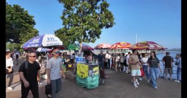 Sai Kung Hoi Pong Meydanı: A Bustling Waterfront Hub, Hong Kong, 19 Ekim 2024