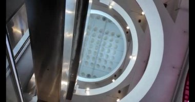 Dairesel Salon Tavanı, Tasarımda Mimari Zarafet, Hong Kong, 19 Ekim 2024