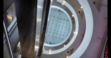 Dairesel Salon Tavanı, Tasarımda Mimari Zarafet, Hong Kong, 19 Ekim 2024