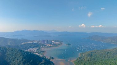 Hong Kong 'daki Huzur Sahil Mücevheri, Kei Ling.