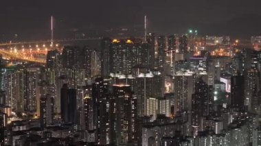 Taşkesiciler Köprüsü Simgesi Hong Kong ve Kowloon 'u Bağlayan Tarihi Yer, 29 Ekim 2024