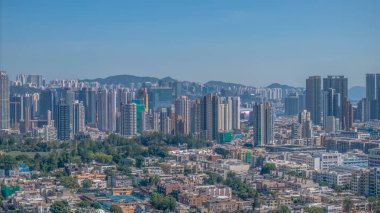 Hong Kong 'daki Kowloon Tong Prestijli Konut ve Eğitim Merkezi.