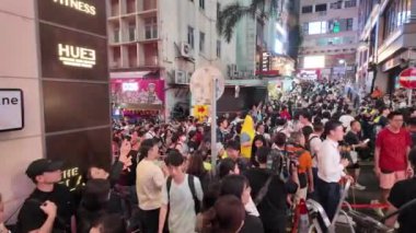 Lan Kwai Fong Cadılar Bayramı Partisi, Hong Kong, 31 Ekim 2024