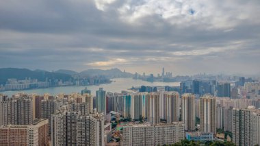 Sahne Arkaplanlı Konut Binaları, Lam, 24 Kasım 2024