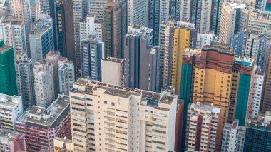 Ocak 5 2025 Yüksek açılı görüntü çok sayıda yüksek apartman binasını gösteriyor