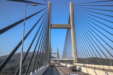 3 Aralık 2024 Şehir Manzaralı Askıya Alma Köprüsü