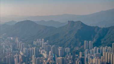 Aslan Kayası Görkemli Dağ Manzarası Doğa Simgesi: Icon Hong Kong Aralık 12024